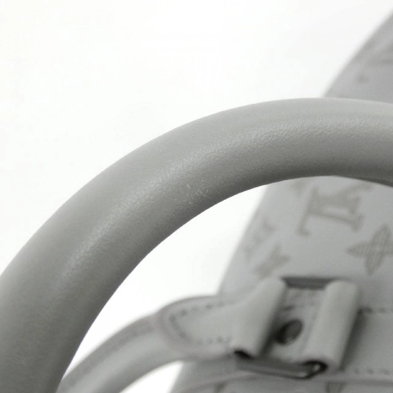 Túi Boston Louis Vuitton Monogram Shadow Keepall Bandoulière 50cm M46117 615189