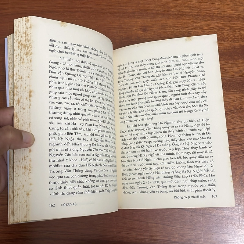 II Bút Ký: Không Có Gì Trôi Đi Mất - Hồ Duy Lệ - 2015 497266