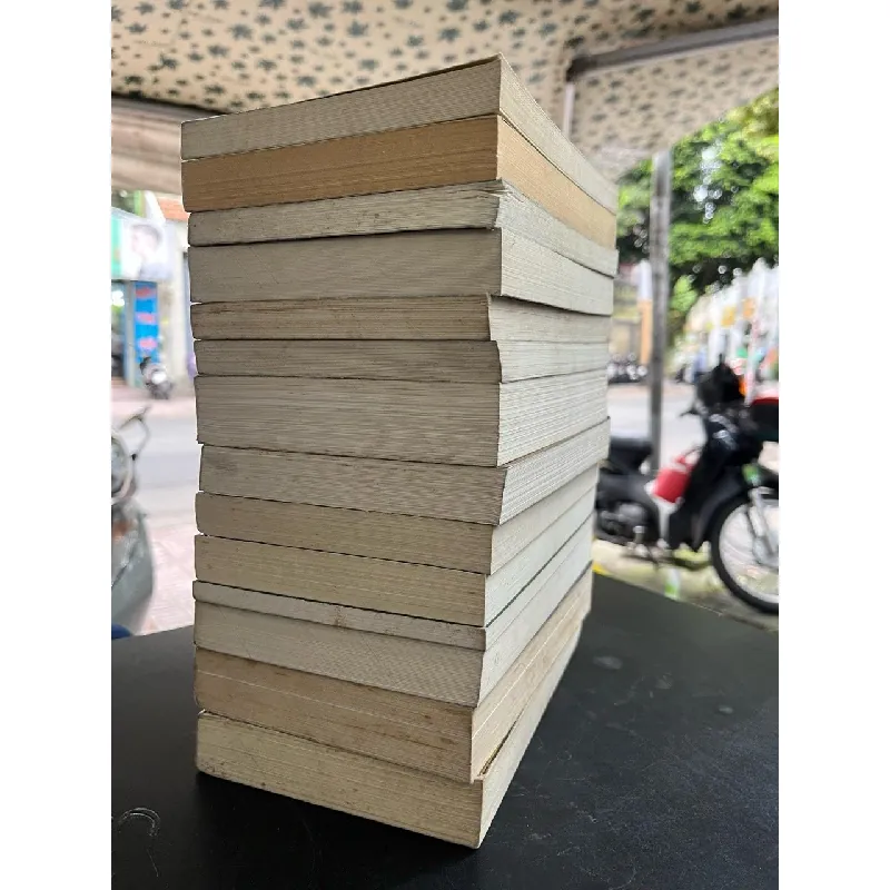 Văn học cổ điển tuyển tập Đông A 698957