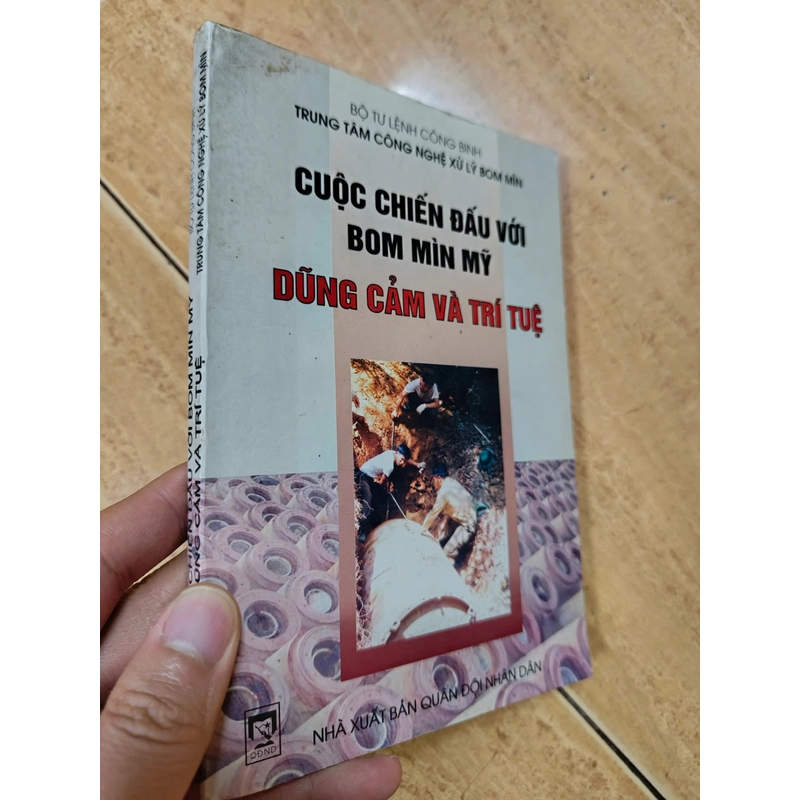 Cuộc chiến đấu với bom mình Mỹ - dũng cảm và trí tuệ 463648