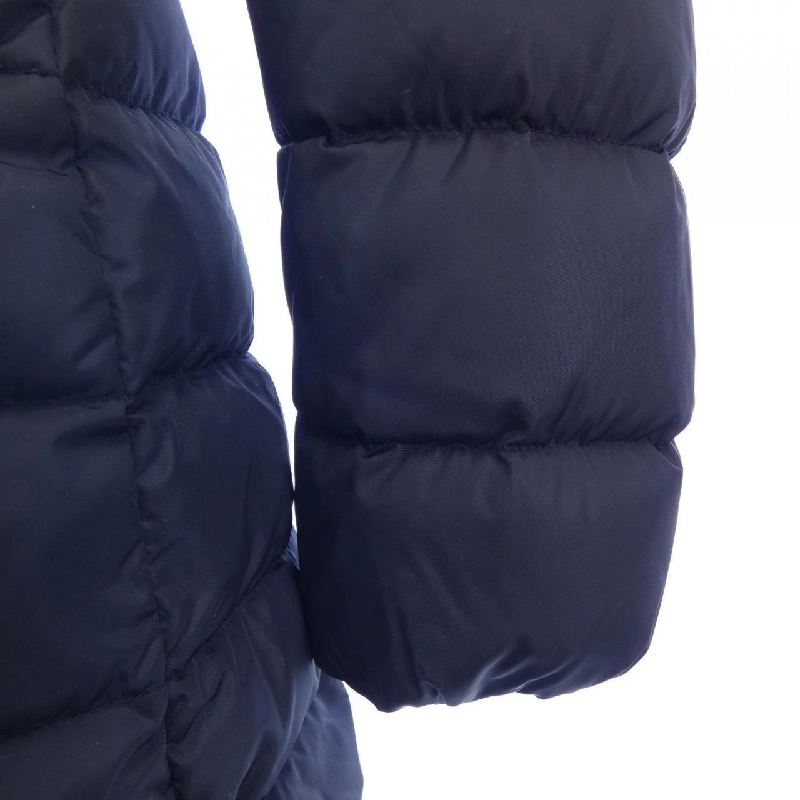 Áo khoác lông vũ MONCLER 642354