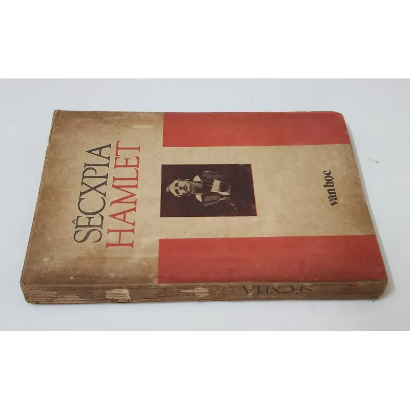 Bi kịch năm hồi HAMLET - William Shakespeare 786317