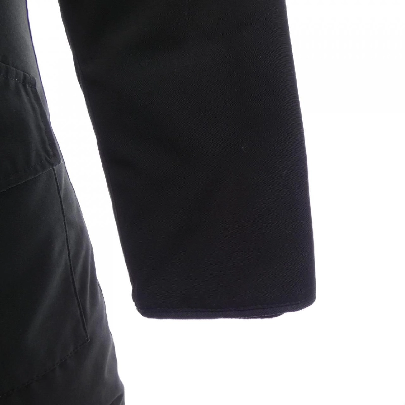 Áo khoác lông vũ BRONTE 2600JL R của CANADA GOOSE - Hàng hiệu Chính hãng 820572