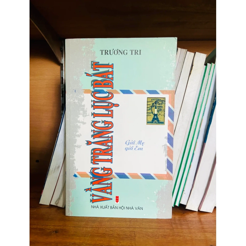 (Sách cũ SCGR) Vầng trăng lục bát - Trương Tri - Văn học VAVOB1T2-39 Blogmeo090426 1013931