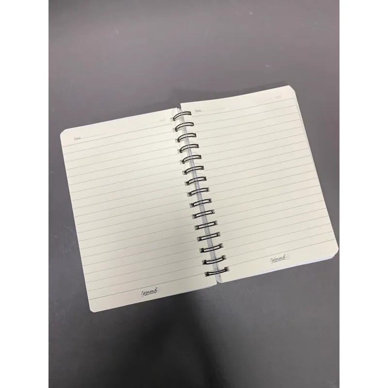 SỔ GÁY XOẮN, KẺ NGANG BÌA ĐEN TRẮNG CÔ GÁI CÁ TÍNH **TẶNG QUÀ 0Đ** FREESHIP 691088