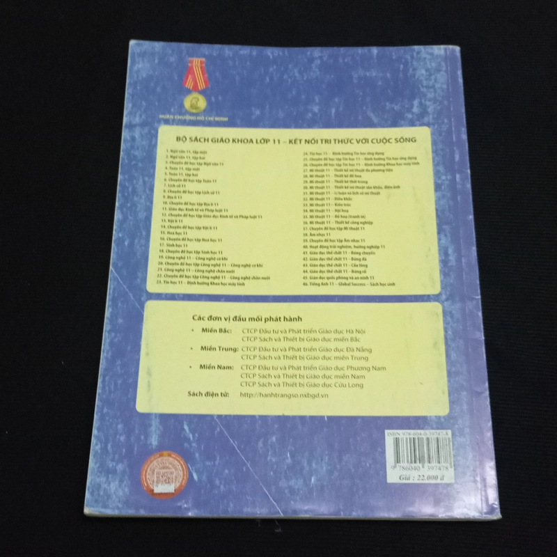 SGK Ngữ Văn Tập 1 Lớp 11-Kết Nối Tri Thức Với Cuộc Sống  550863