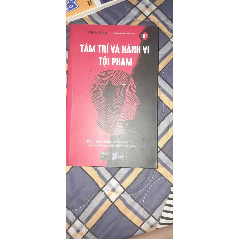 Sách Tội Phạm 698327