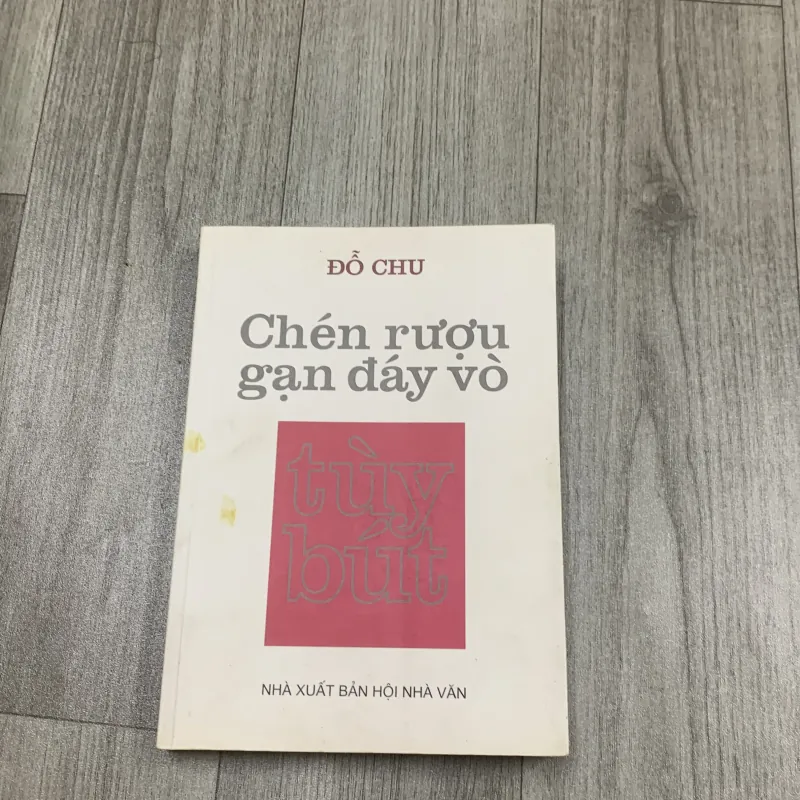 Chén rượu gạn đáy vò tuỳ bút. Có chữ ký tặng. 1a5 1002853