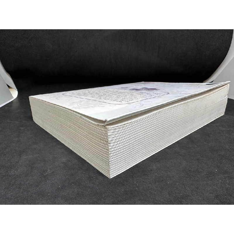 [Phiên Chợ Sách Cũ] Gió Mang Ký Ức Thổi Thành Những Cánh Hoa - Diệp Lạc Vô Tâm 2804, 2015 445684