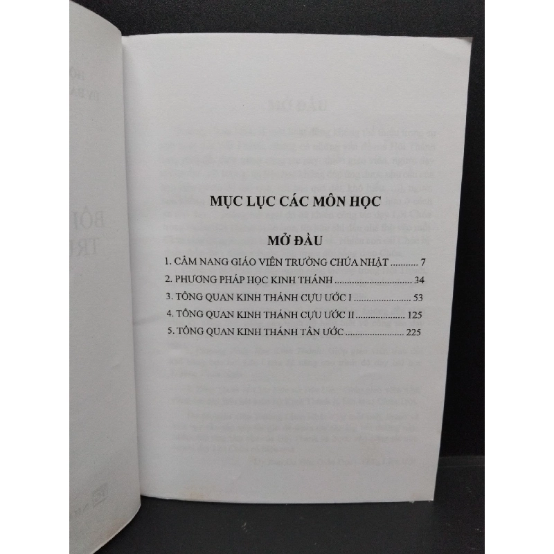 Giáo trình bồi dưỡng giáo viên trường Chúa Nhật - Học viên mới 80% ố nhẹ 2015 HCM.ASB0609 916580