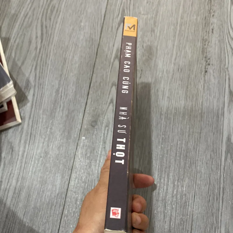 Nhà sư thọt 1021649