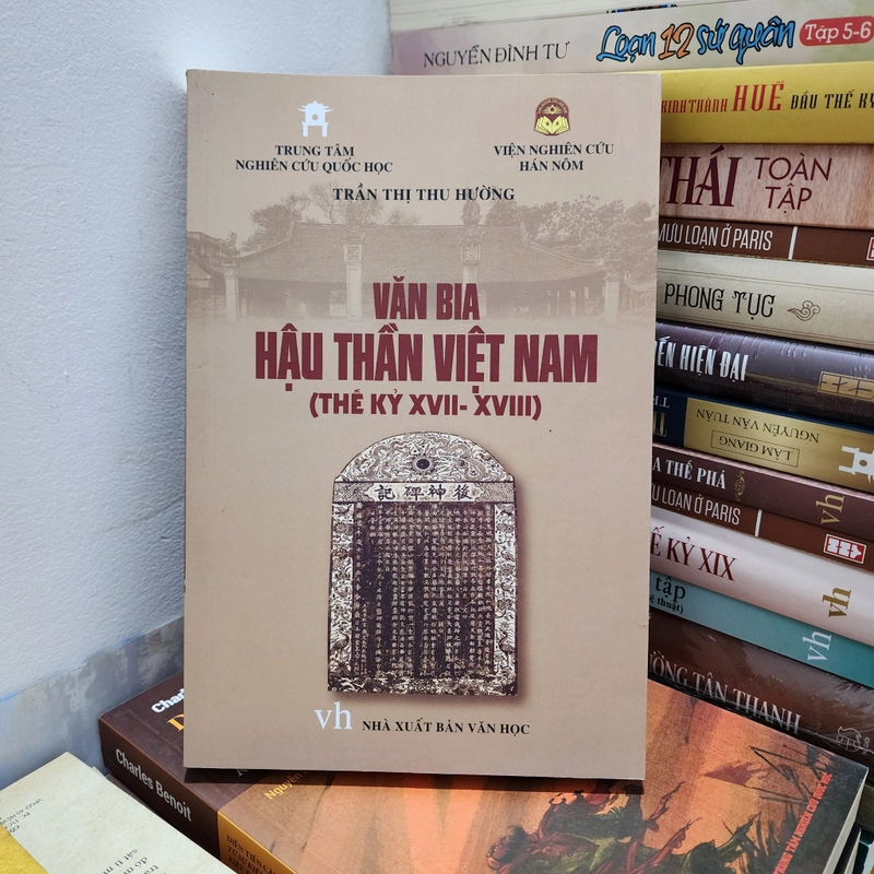 Văn bia hậu thần Việt Nam thế kỷ 17-18 414199