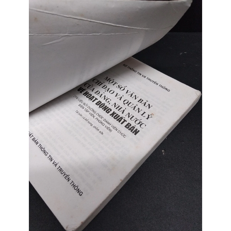 Một số văn bản chỉ đạo và quản lý của đảng, nhà nước về hoạt động xuất sản mới 80% ố bẩn 2014 HCM2606 Bộ thông tin và truyền thông GIÁO TRÌNH, CHUYÊN MÔN 915745