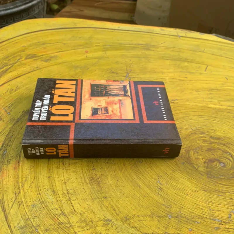 TUYỂN TẬP TRUYỆN NGẮN LỖ TẤN  782477