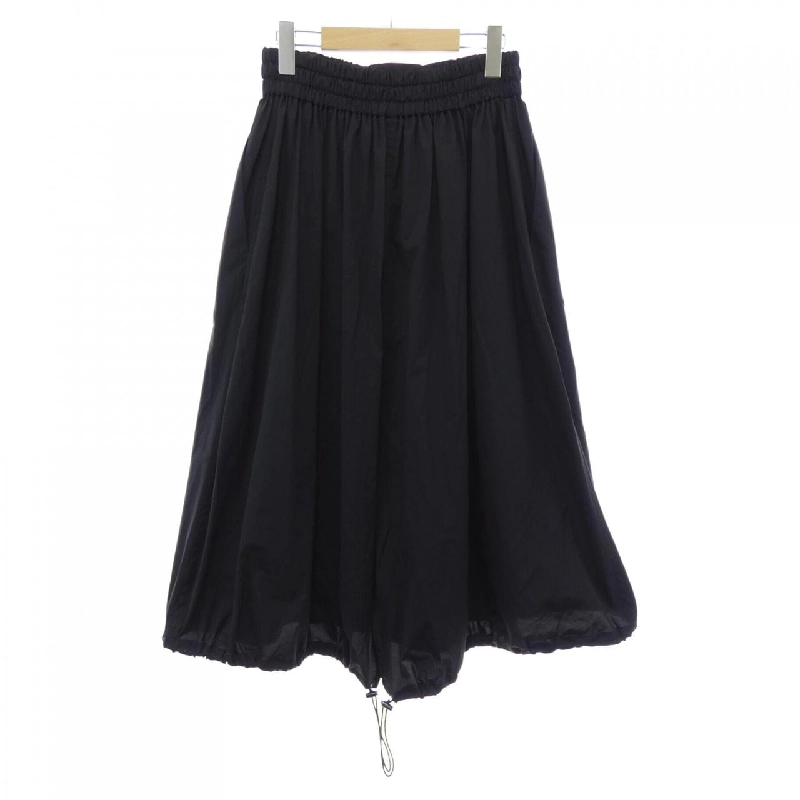 Chân váy ADORE - Hàng hiệu Authentic 820024