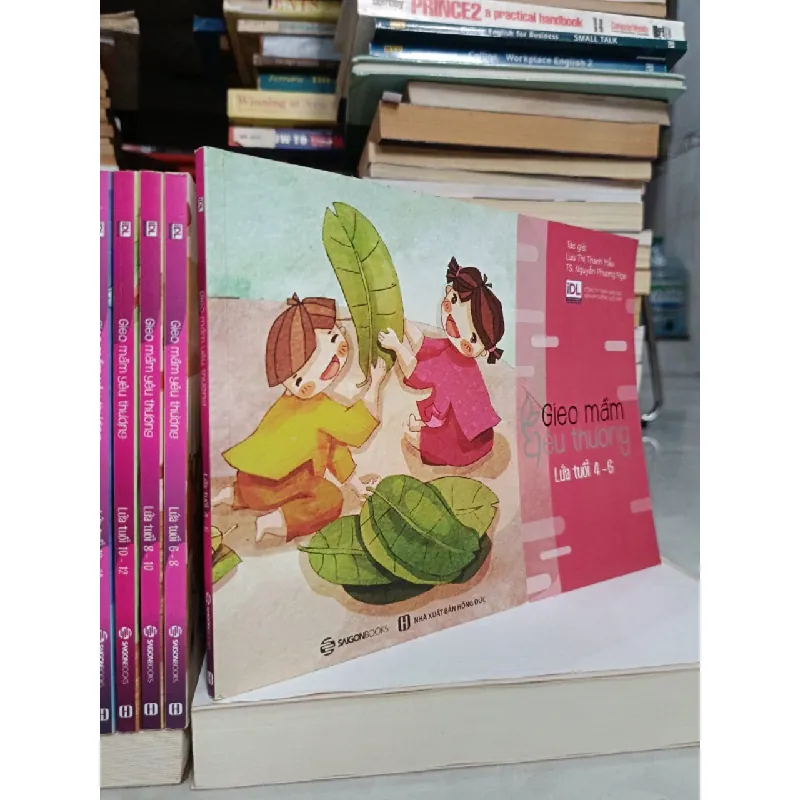 Gieo mầm yêu thương - Lưu Thị Thanh Mẫu & TS. Nguyễn Phương Nga 688007