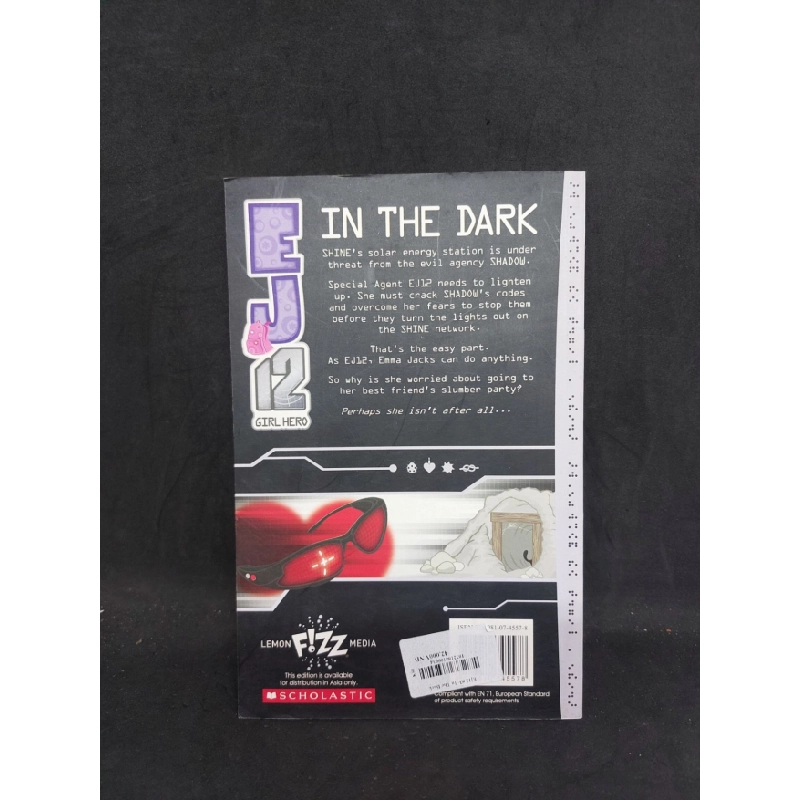 [Phiên Chợ Sách Cũ] In the dark 2303 415426