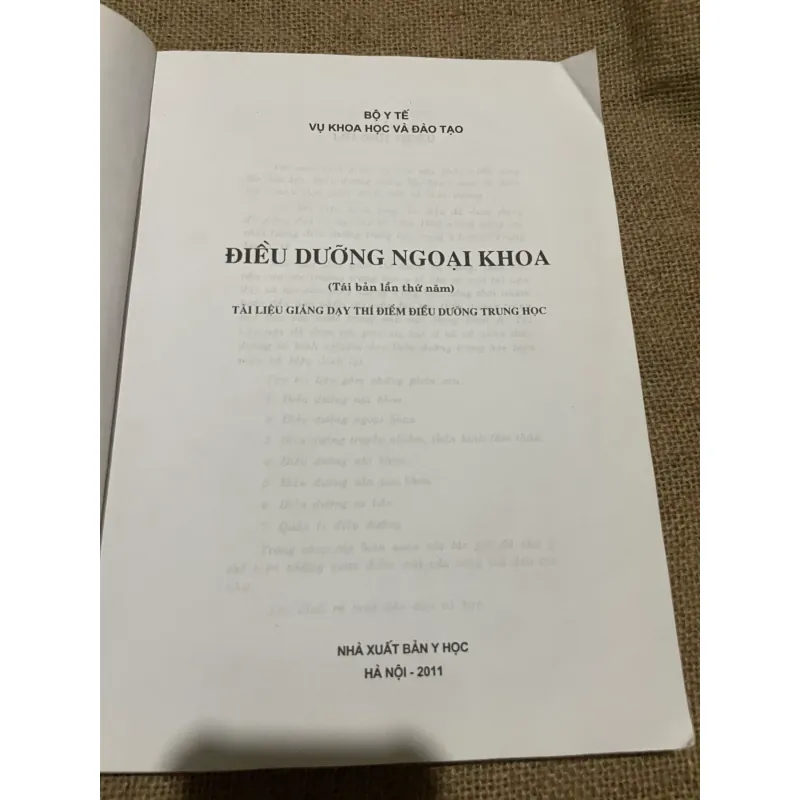 ĐIỀU DƯỠNG NGOẠI KHOA, SÁCH Y, KHỔ LỚN, 330 TRANG 569812