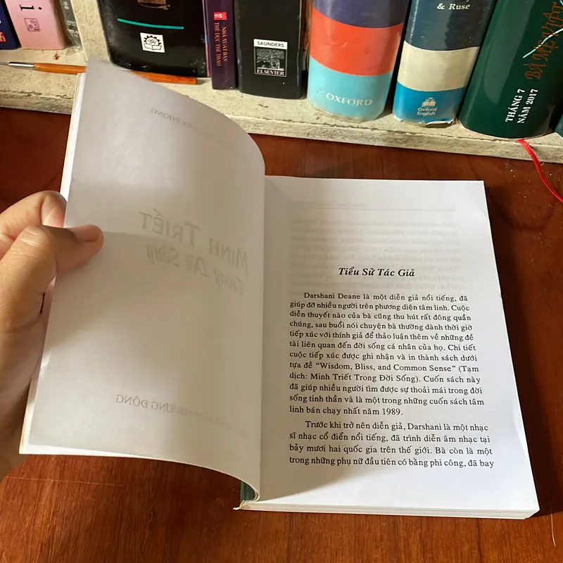 II Tựa sách: Minh Triết Trong Đời Sống - DARSHANI DEANE - 2009 557876