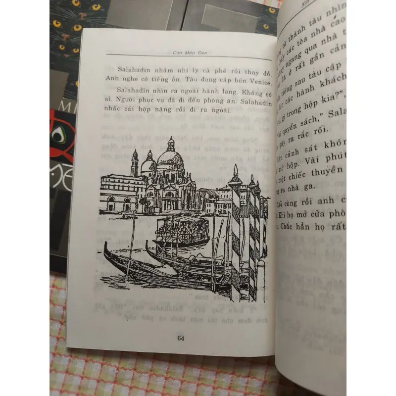 CON MÈO ĐEN - JOHN MILNE 764177