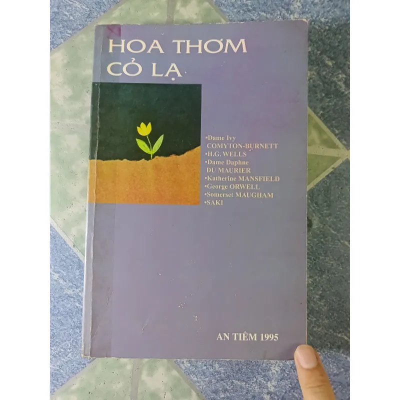 Hoa thơm cỏ lạ 746680