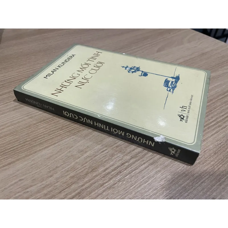 Những mối tình nực cười - Milan Kundera 1005928