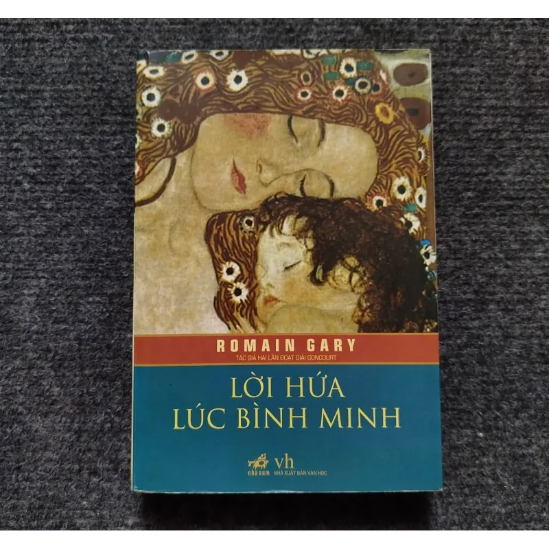 Lời Hứa Lúc Bình Minh- Romain Gary.- Giải Goncourt 1025549