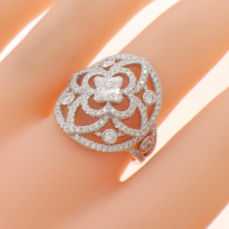 Nhẫn kim cương Louis Vuitton - Hàng hiệu Authentic 835855