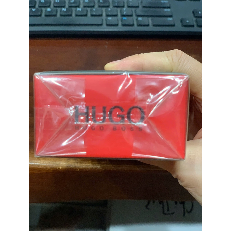 Nước hoa HUGO BOSS JUST DIFFERENT Eau de toilette 75ml hàng xách tay Mỹ full box 279199