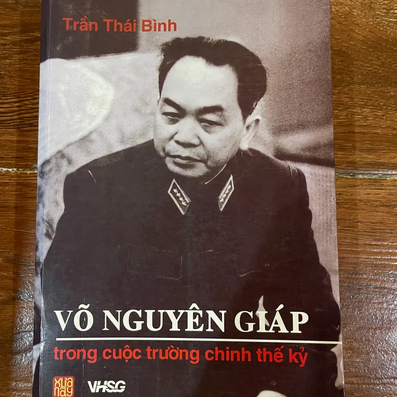 Võ Nguyên Giáp trong cuộc trường chinh thế kỷ (bm) 388838
