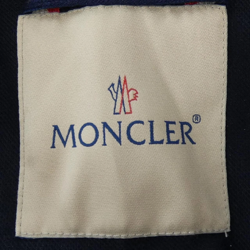 Áo khoác lông vũ MONCLER V KAMUI - Hàng hiệu Chính hãng 888315