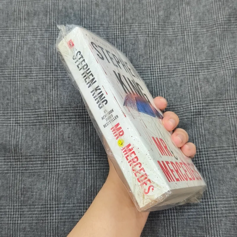 (Ngoại văn) Mr. Mercedes - Stephen King  1041032