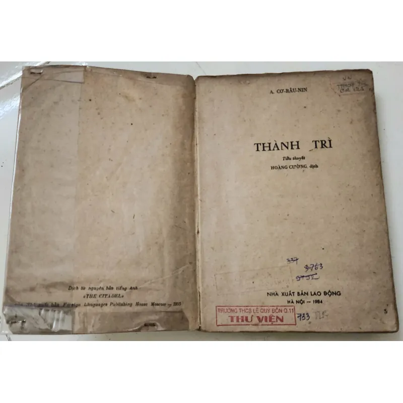 A. J. Cronin - THÀNH TRÌ 706658