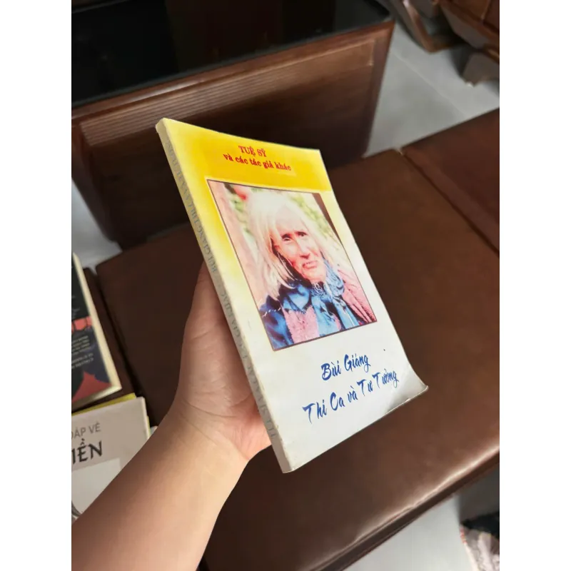 Sách Bùi Giáng – Thơ & Tản Văn | K3 1008395