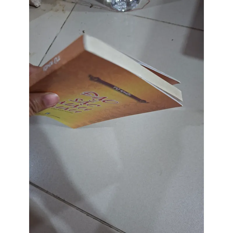 Đạo sẫc màu máu 1002660