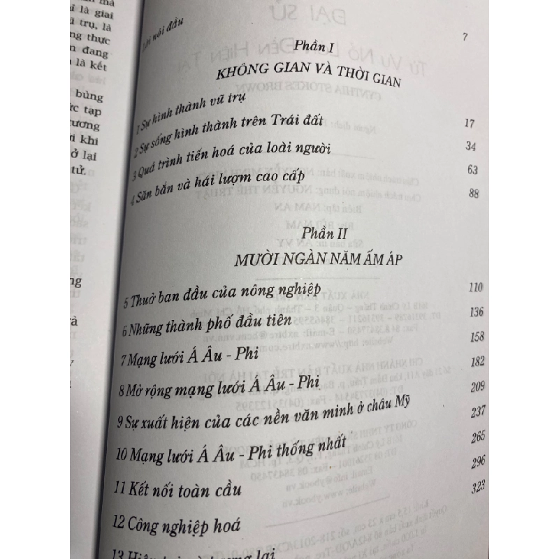 ĐẠI SỬ: TỪ VỤ NỔ LỚN ĐẾN HIỆN TẠI (Giải Thưởng Sách Nước Mỹ) -Tác giả: Cynthia Stokes Brown -Khổ sách: 15.5x23cm -Số trang: 348 -Tái bản lần 1 năm 2013 - sách lưu kho còn tốt 445428