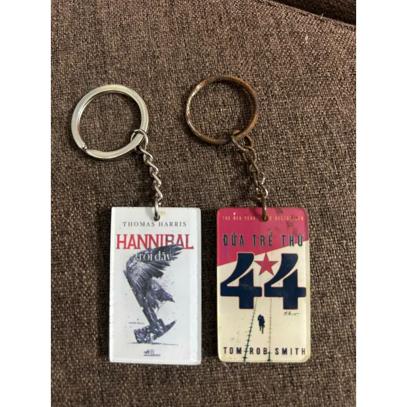 Móc khóa sách: Hannibal trỗi dậy + đứa trẻ thứ 44 732330
