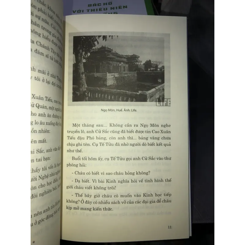 Bác Hồ thời niên thiếu ở Huế - Nguyễn Đắc Xuân  777213