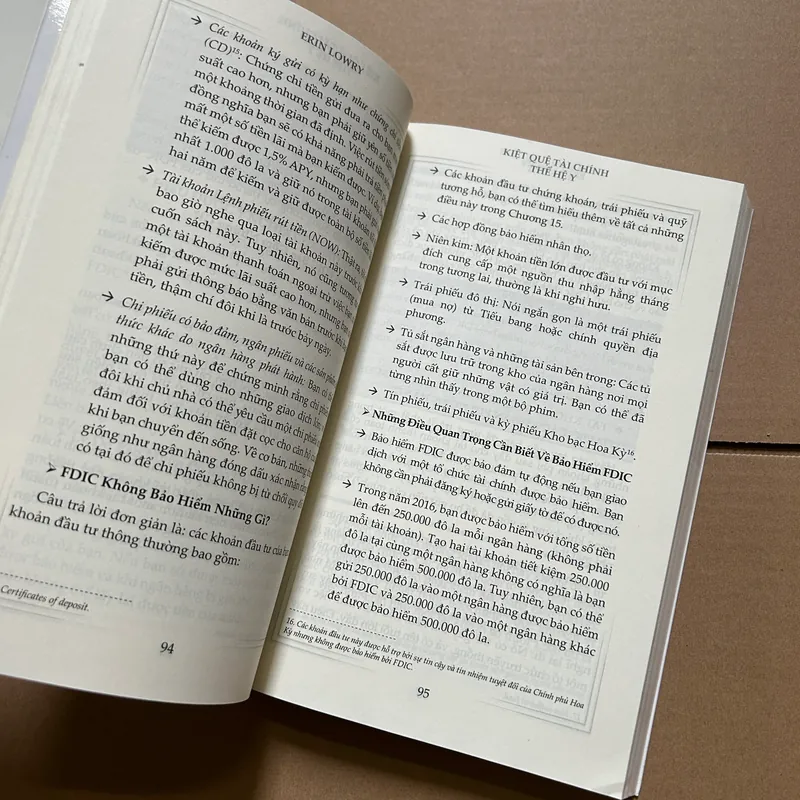 Kiệt quệ tài chính thế hệ Y - Erin Lowry 736729