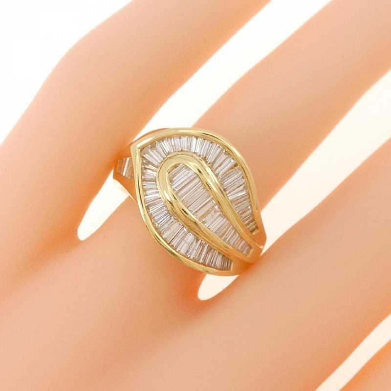 Nhẫn kim cương K18YG 670986