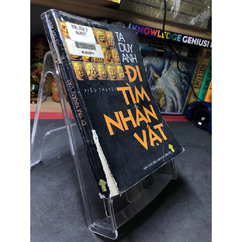 [Sách Cũ SCGR] Đi tìm nhân vật mới 70% ố rách gáy có dấu mộc và viết nhẹ trang đầu 2002 Tạ Duy Anh HPB0906 SÁCH VĂN HỌC 683597