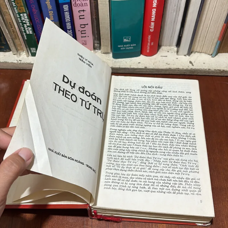 II Sách Huyền Học: Dự Đoán Theo Tứ Trụ - Thiệu Vĩ Hoa - 2002 777856