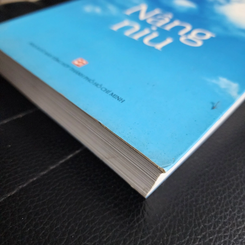 Nâng niu | thủ bút nhà văn Lê Giang  476016