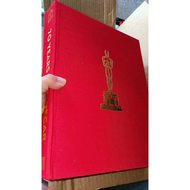70 Years of the Oscar: The Official History of the Academy Awards (Hardcover) 447392