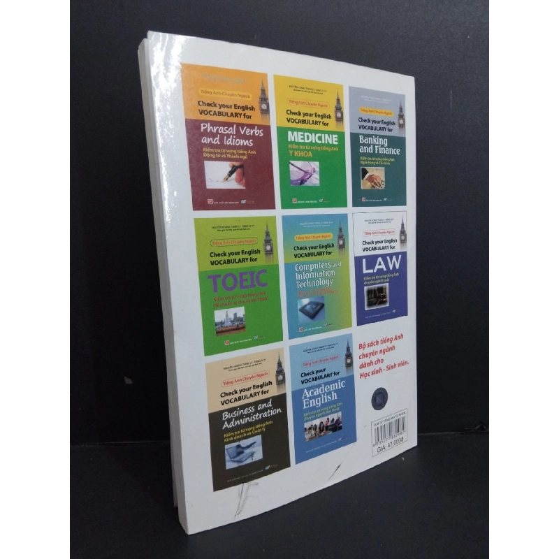 Kiểm tra từ vựng về cụm từ tiếng Anh tự nhiên - tiếng Anh chuyên ngành Nguyễn Hoàng Thanh Ly mới 80% ố bẩn nhẹ 2012 HCM1511 917768