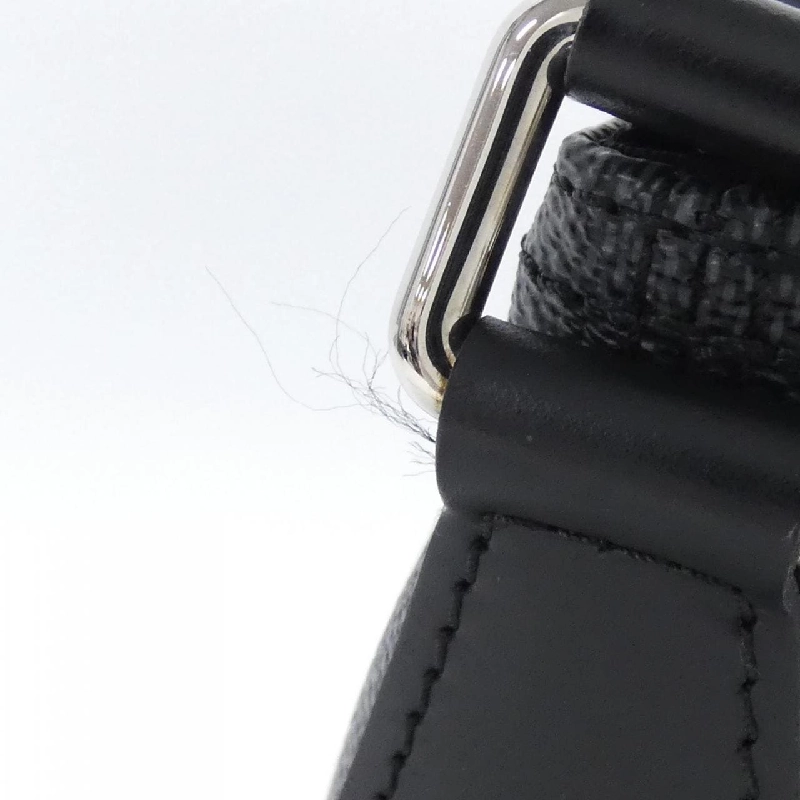 Túi đeo vai Louis Vuitton Damier Graphite Mick PM N41211 612208