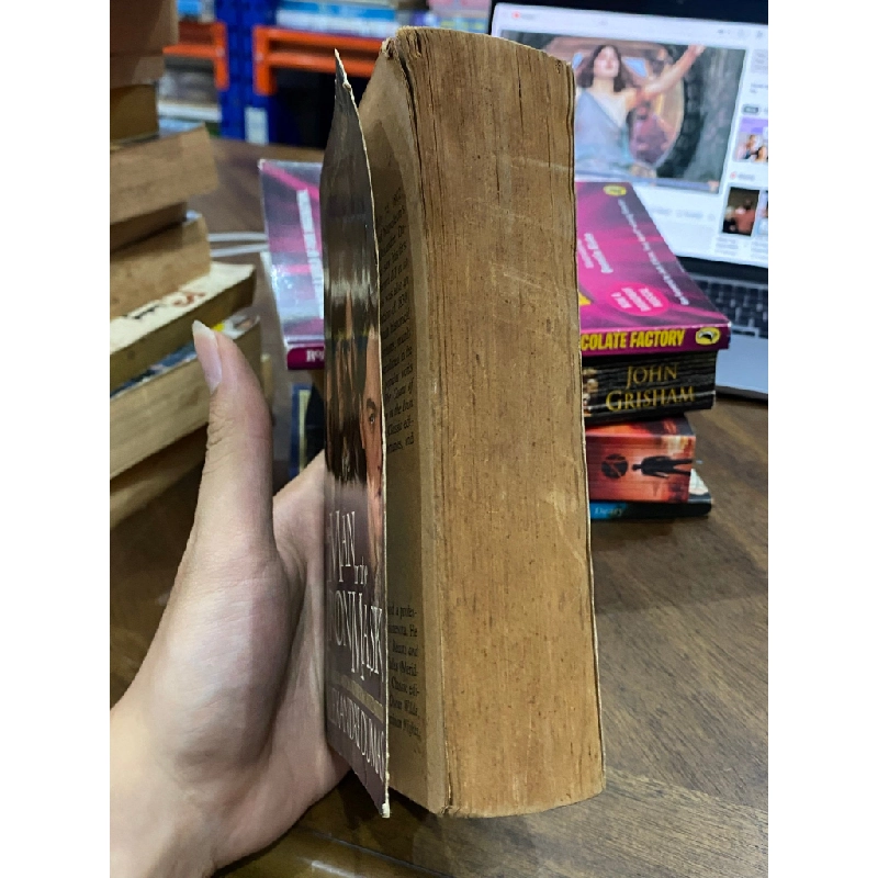 THE MAN IN THE IRON MASK - Alexandre Dumas (Collins Classics) 145198