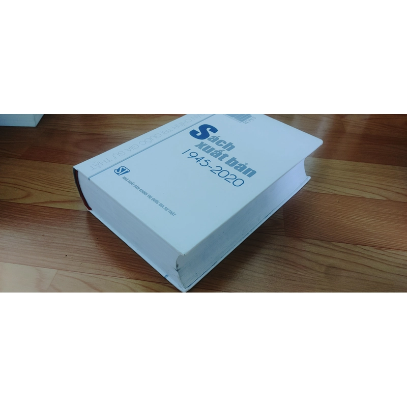 SÁCH XUẤT BẢN 1945- 2020 506582