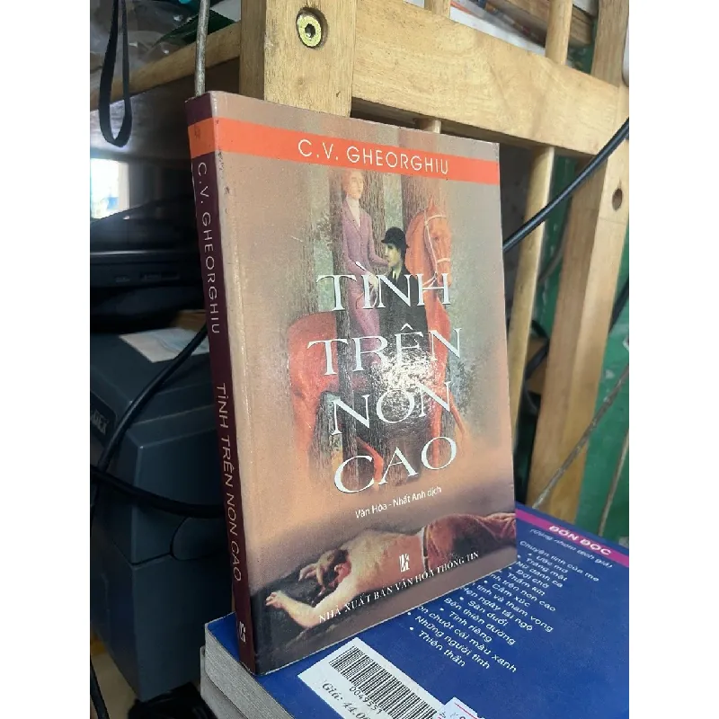 Tình trên non cao - C. V. Gheorghiu 575383