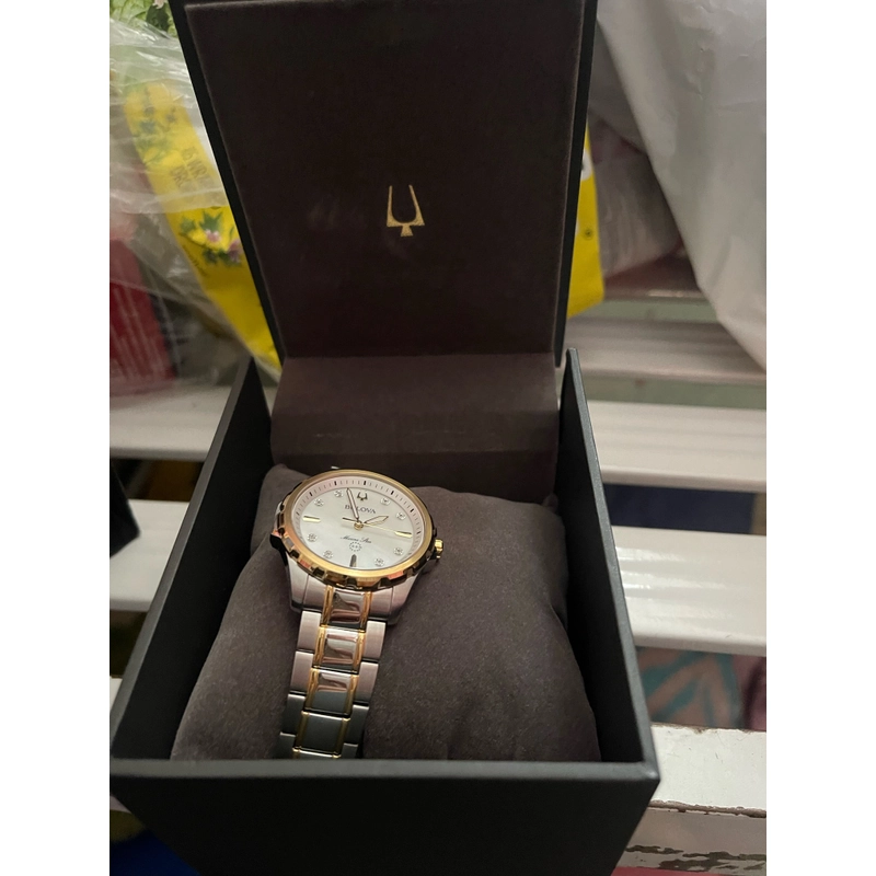 Cần bán lại đồng hồ mới bulova chưa qa sử dụng 530901